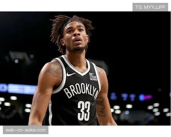 官宣:篮网中锋尼克·克拉克斯顿与球队达成提前续约,其防守价值获认可 官宣:篮网中锋尼克·克拉克斯顿与球队达成提前续约,其防守价值获认可